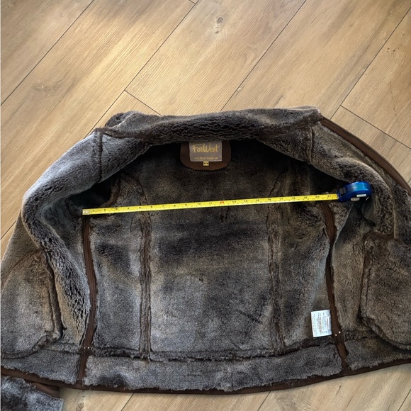 Far West size chocolate brown suede jacket - fully lined; barely used sz Medium - Picture 6 of 9